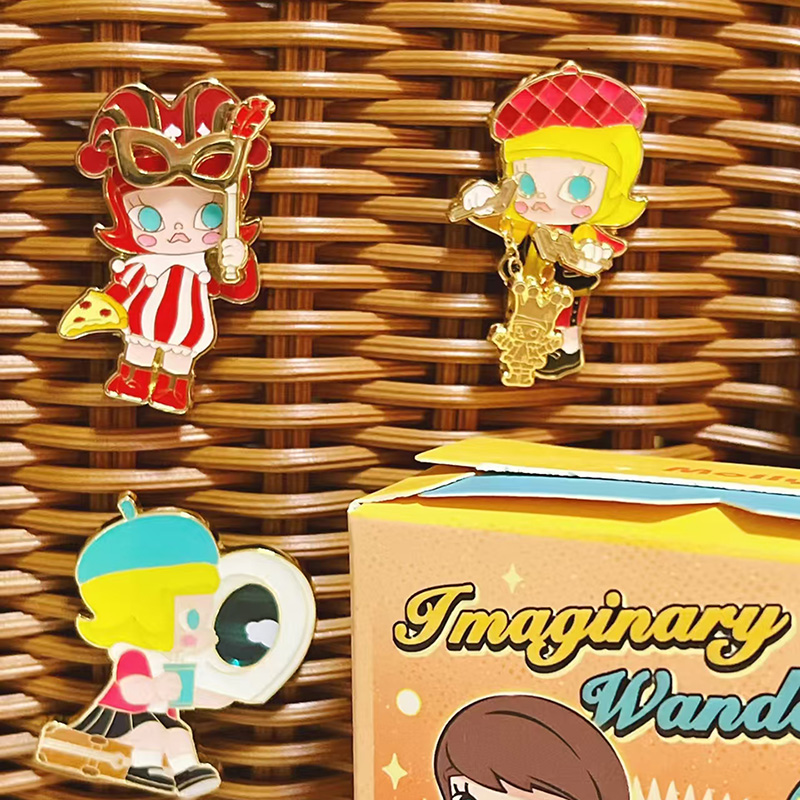 Pop Mart Molly Fantasy Gamin S - Home Security Items ulasan dan harga